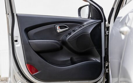 Hyundai ix35 I рестайлинг, 2010 год, 1 158 000 рублей, 25 фотография