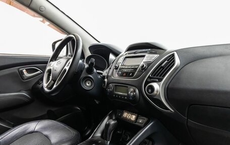 Hyundai ix35 I рестайлинг, 2010 год, 1 158 000 рублей, 32 фотография