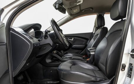 Hyundai ix35 I рестайлинг, 2010 год, 1 158 000 рублей, 26 фотография