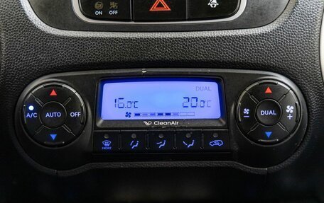 Hyundai ix35 I рестайлинг, 2010 год, 1 158 000 рублей, 23 фотография