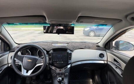 Chevrolet Cruze II, 2011 год, 250 000 рублей, 6 фотография