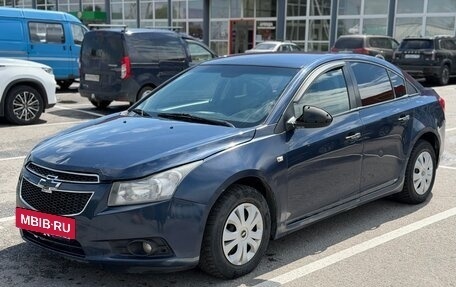 Chevrolet Cruze II, 2011 год, 250 000 рублей, 3 фотография