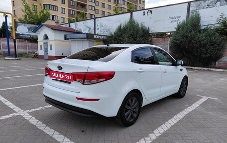 KIA Rio III рестайлинг, 2015 год, 1 275 000 рублей, 2 фотография