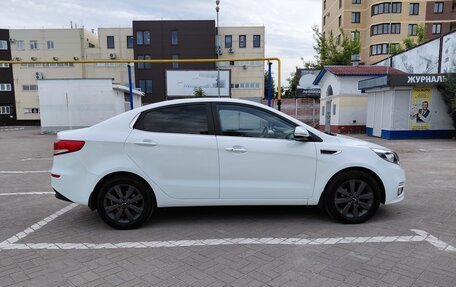KIA Rio III рестайлинг, 2015 год, 1 275 000 рублей, 6 фотография