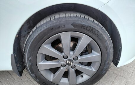 KIA Rio III рестайлинг, 2015 год, 1 275 000 рублей, 23 фотография