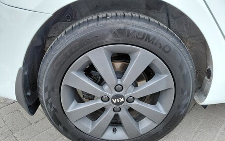 KIA Rio III рестайлинг, 2015 год, 1 275 000 рублей, 24 фотография