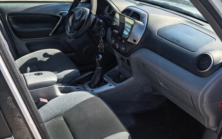 Toyota RAV4, 2001 год, 750 000 рублей, 6 фотография