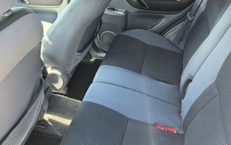 Toyota RAV4, 2001 год, 750 000 рублей, 8 фотография