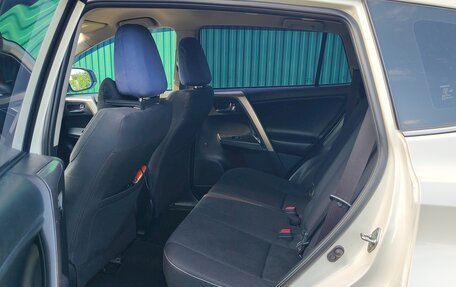 Toyota RAV4, 2017 год, 1 690 000 рублей, 11 фотография