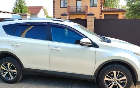 Toyota RAV4, 2017 год, 1 690 000 рублей, 7 фотография