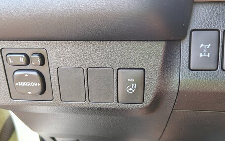 Toyota RAV4, 2017 год, 1 690 000 рублей, 20 фотография