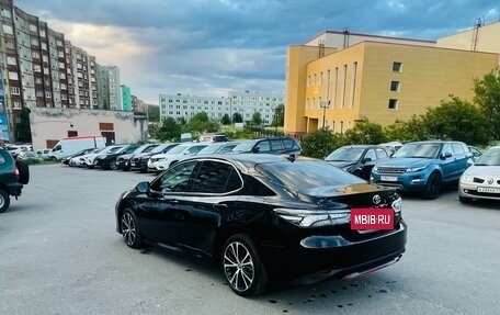 Toyota Camry, 2020 год, 3 250 000 рублей, 3 фотография