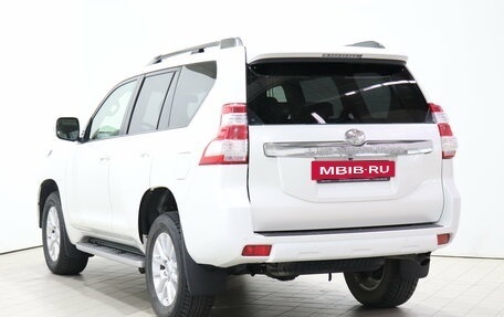 Toyota Land Cruiser Prado 150 рестайлинг 2, 2016 год, 4 780 000 рублей, 6 фотография