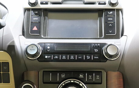 Toyota Land Cruiser Prado 150 рестайлинг 2, 2016 год, 4 780 000 рублей, 15 фотография