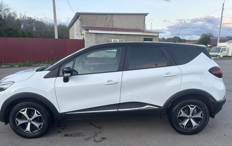 Renault Kaptur I рестайлинг, 2018 год, 1 350 000 рублей, 2 фотография