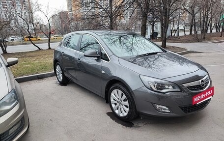 Opel Astra J, 2011 год, 850 000 рублей, 12 фотография