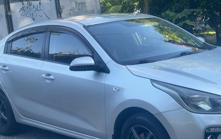 KIA Rio IV, 2018 год, 950 000 рублей, 10 фотография