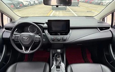 Toyota Corolla, 2022 год, 1 233 000 рублей, 6 фотография