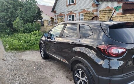 Renault Kaptur I рестайлинг, 2021 год, 1 550 000 рублей, 7 фотография