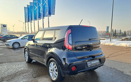 KIA Soul II рестайлинг, 2017 год, 1 699 000 рублей, 8 фотография