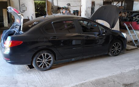 Peugeot 408 I рестайлинг, 2012 год, 400 000 рублей, 5 фотография