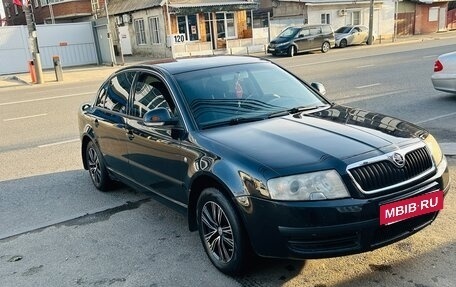 Skoda Superb III рестайлинг, 2008 год, 570 000 рублей, 4 фотография