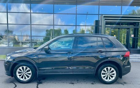 Volkswagen Tiguan II, 2019 год, 2 340 000 рублей, 2 фотография