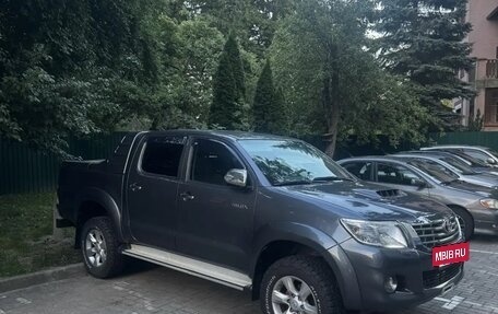 Toyota Hilux VII, 2012 год, 2 300 000 рублей, 9 фотография