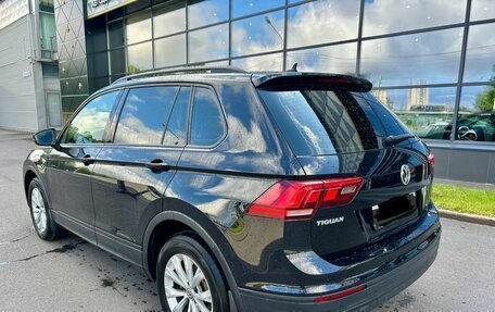 Volkswagen Tiguan II, 2019 год, 2 340 000 рублей, 3 фотография