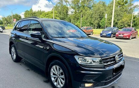 Volkswagen Tiguan II, 2019 год, 2 340 000 рублей, 6 фотография