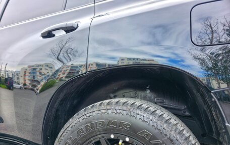 Toyota Land Cruiser Prado 150 рестайлинг 2, 2020 год, 6 350 000 рублей, 10 фотография