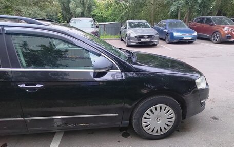 Volkswagen Passat B6, 2006 год, 350 000 рублей, 11 фотография