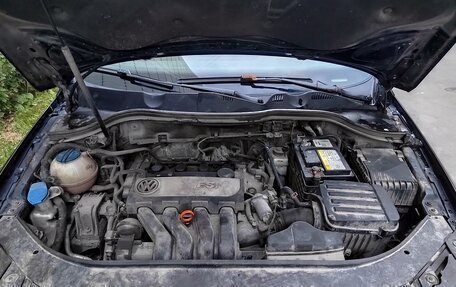 Volkswagen Passat B6, 2006 год, 350 000 рублей, 22 фотография