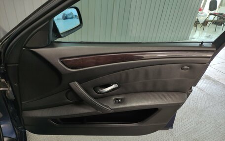 BMW 5 серия, 2007 год, 1 055 000 рублей, 16 фотография
