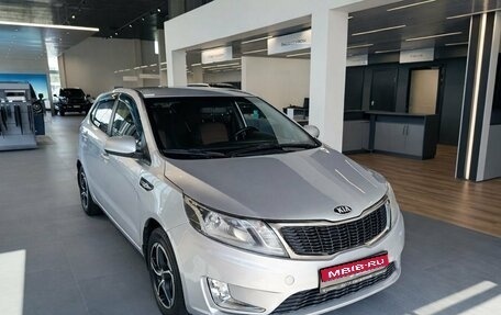 KIA Rio III рестайлинг, 2015 год, 999 000 рублей, 1 фотография