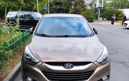 Hyundai ix35 I рестайлинг, 2015 год, 1 250 000 рублей, 2 фотография