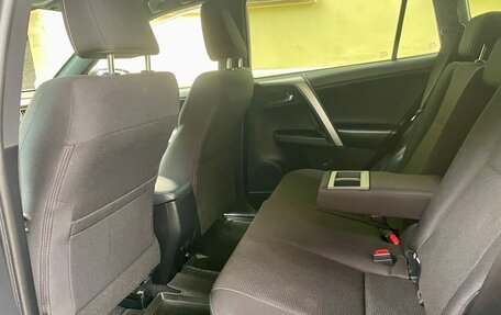 Toyota RAV4, 2019 год, 2 685 000 рублей, 15 фотография