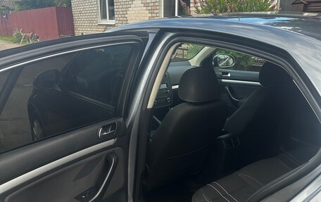 Volkswagen Jetta VI, 2010 год, 790 000 рублей, 10 фотография