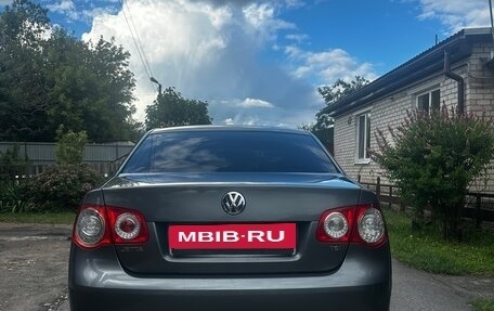 Volkswagen Jetta VI, 2010 год, 790 000 рублей, 5 фотография