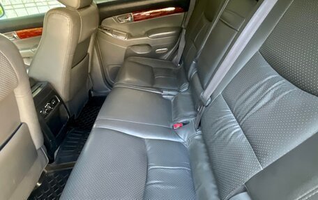 Toyota Land Cruiser Prado 120 рестайлинг, 2005 год, 2 300 000 рублей, 16 фотография