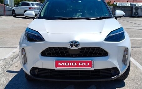 Toyota Yaris Cross, 2021 год, 2 080 000 рублей, 4 фотография
