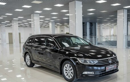 Volkswagen Passat B8 рестайлинг, 2016 год, 1 650 000 рублей, 3 фотография