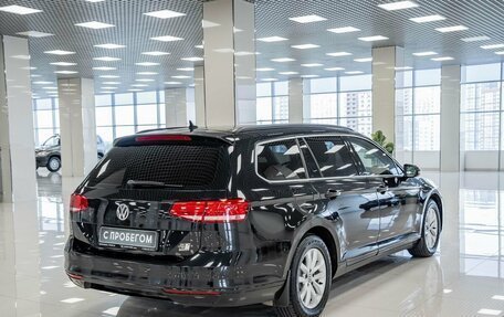 Volkswagen Passat B8 рестайлинг, 2016 год, 1 650 000 рублей, 2 фотография