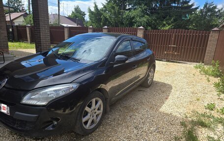 Renault Megane III, 2012 год, 280 000 рублей, 2 фотография