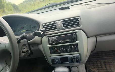 Mitsubishi Galant VIII, 2003 год, 385 000 рублей, 29 фотография
