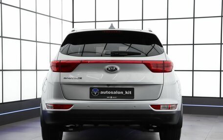 KIA Sportage IV рестайлинг, 2018 год, 2 149 000 рублей, 5 фотография
