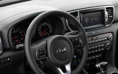 KIA Sportage IV рестайлинг, 2018 год, 2 149 000 рублей, 11 фотография