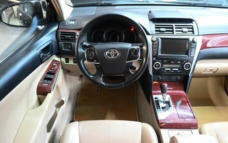 Toyota Camry, 2012 год, 1 699 900 рублей, 10 фотография