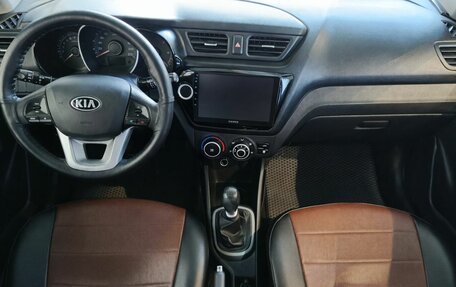 KIA Rio III рестайлинг, 2015 год, 999 000 рублей, 12 фотография