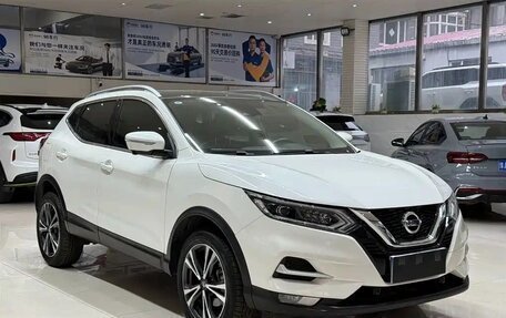 Nissan Qashqai, 2023 год, 1 740 000 рублей, 2 фотография